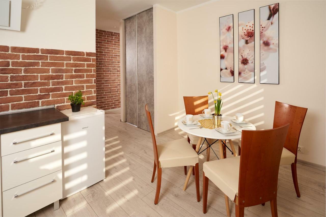 Apartament Winnica Centrum Grünberg Exterior foto